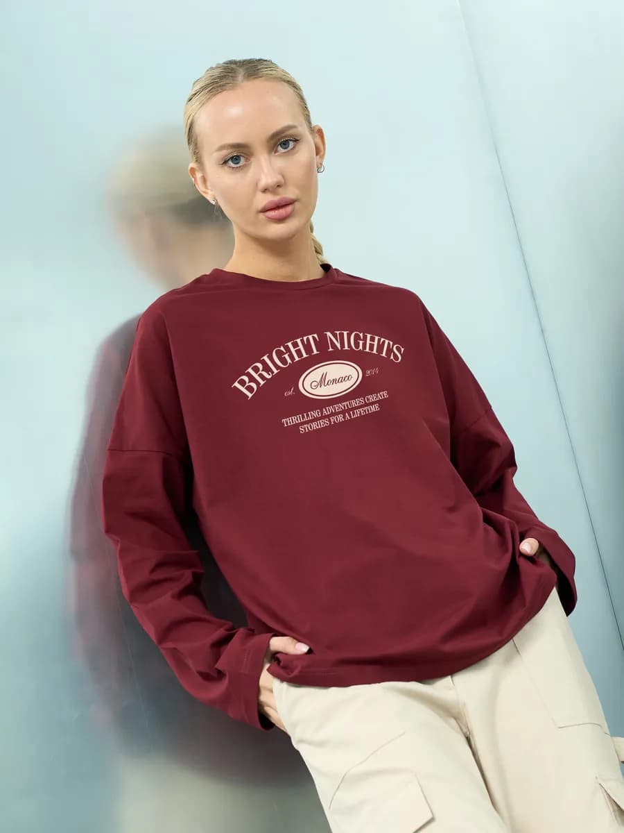 Лонгслив женский оверсайз с принтом