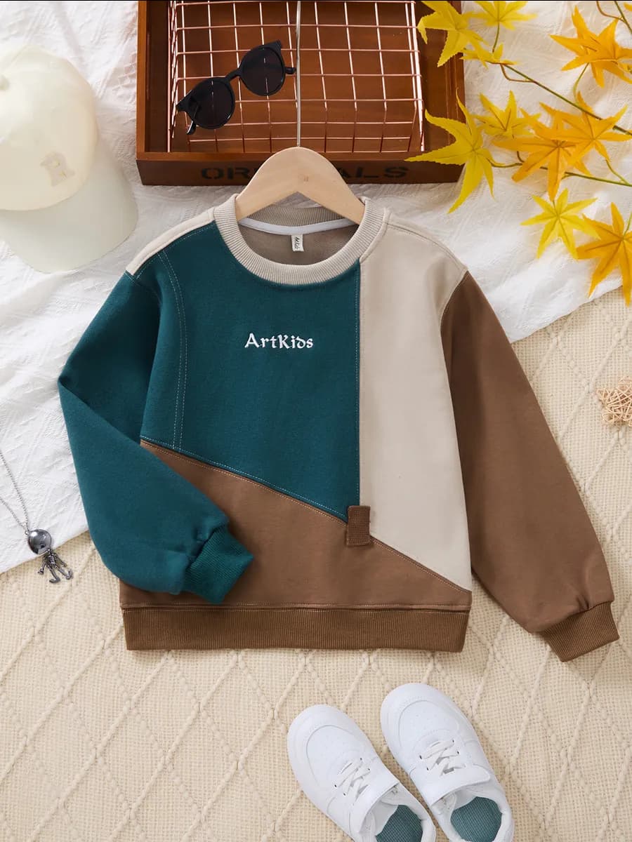 Cвитшот с надписью оверсайз