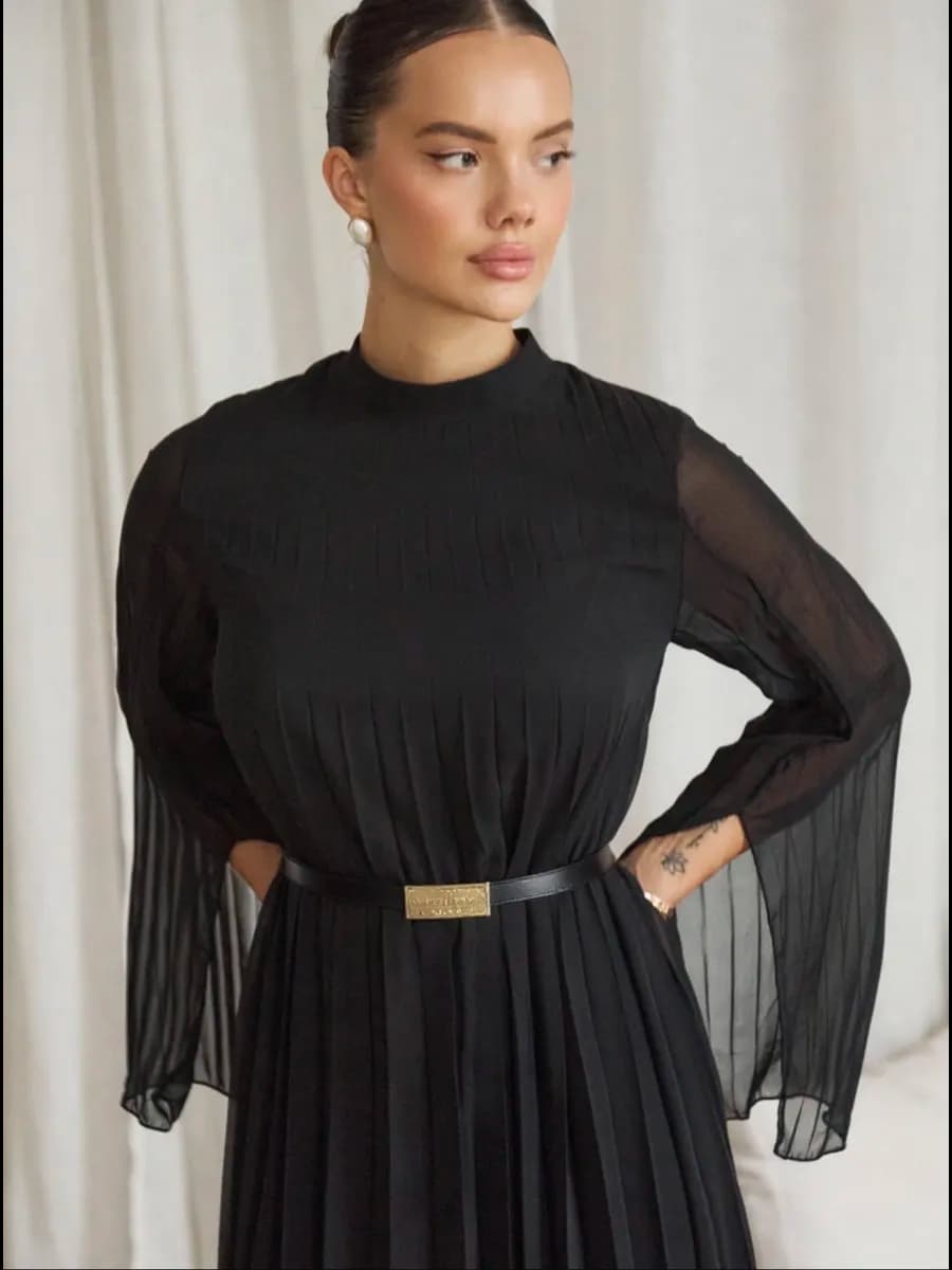 Платье шифоновое на праздник нарядное вечернее плиссе