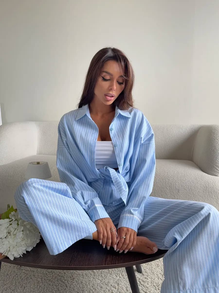 Костюм домашний с брюками и рубашкой