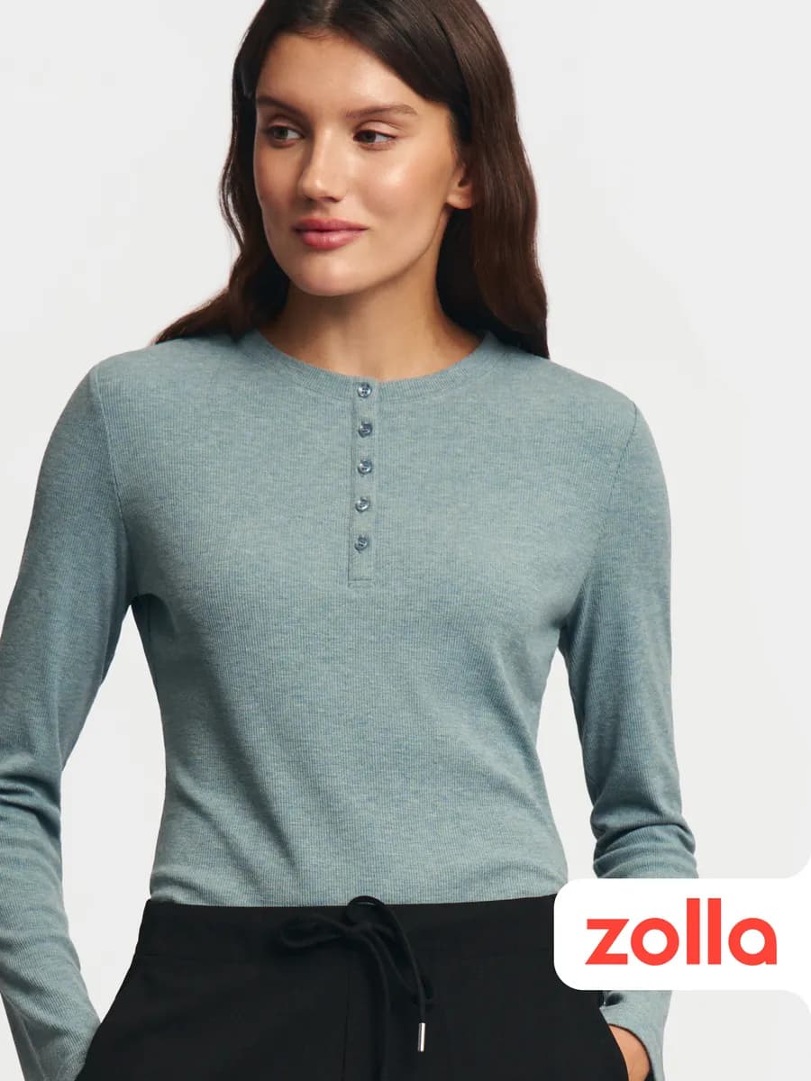 Трикотажный женский лонгслив хенли