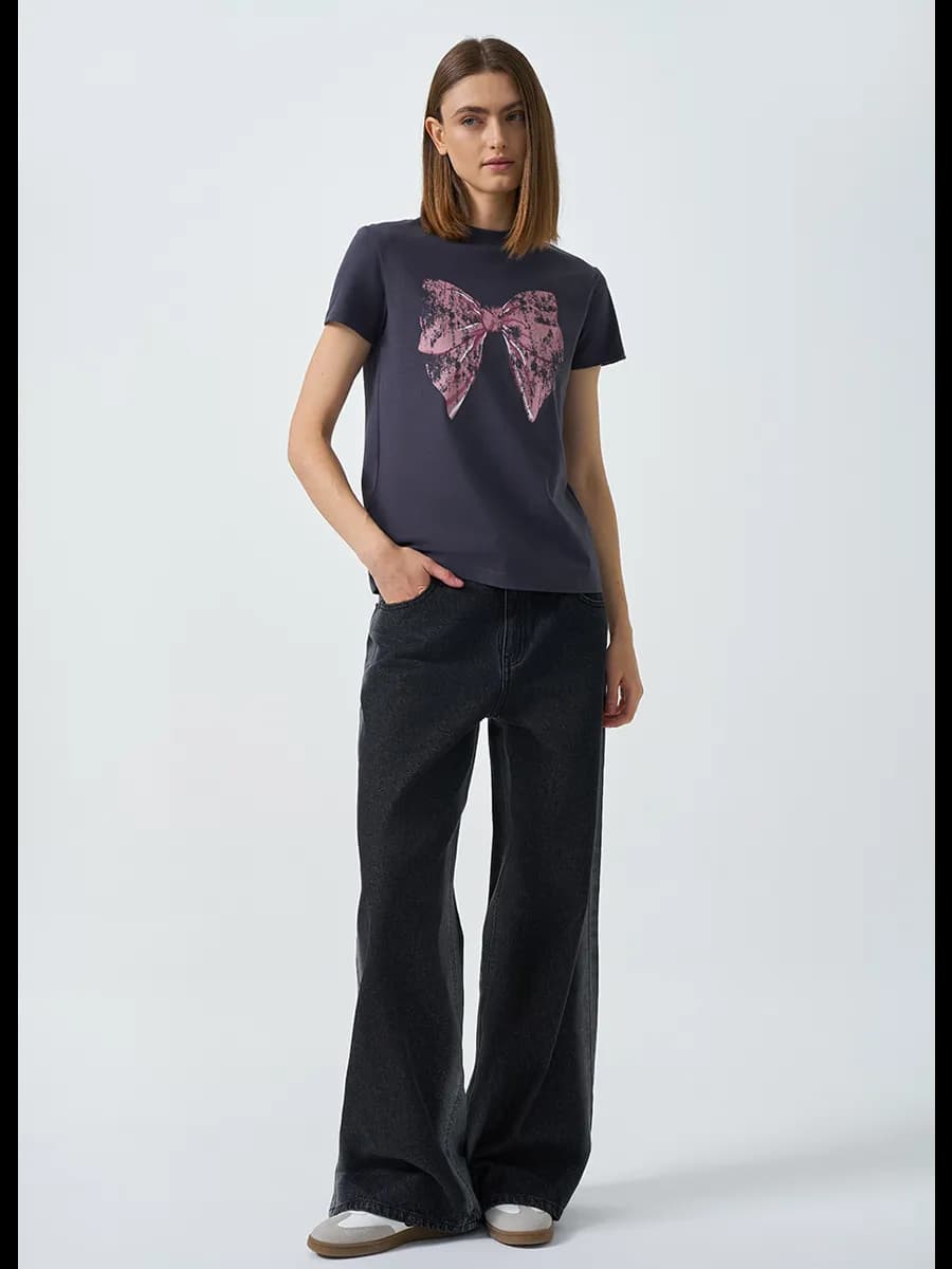 Футболка с бантом