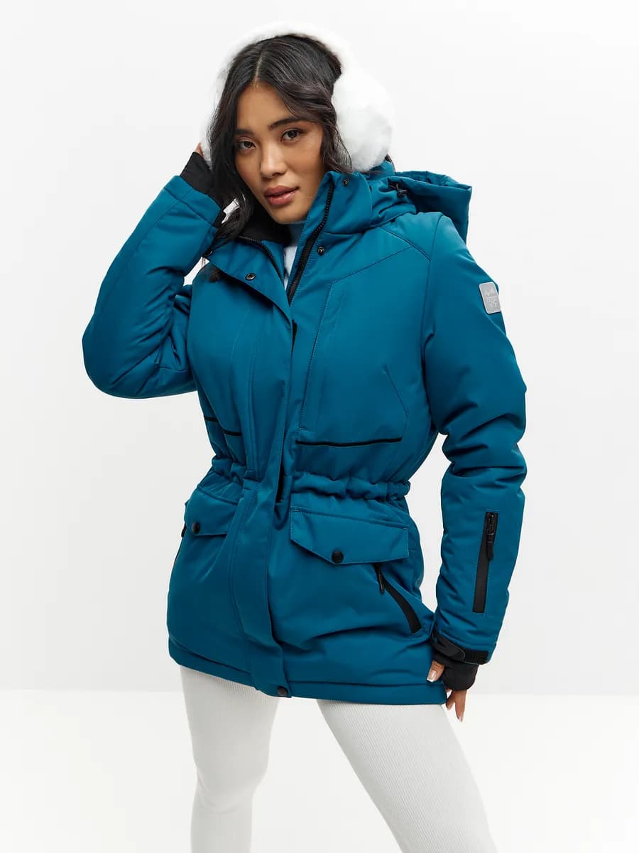 Куртка зимняя спортивная с капюшоном