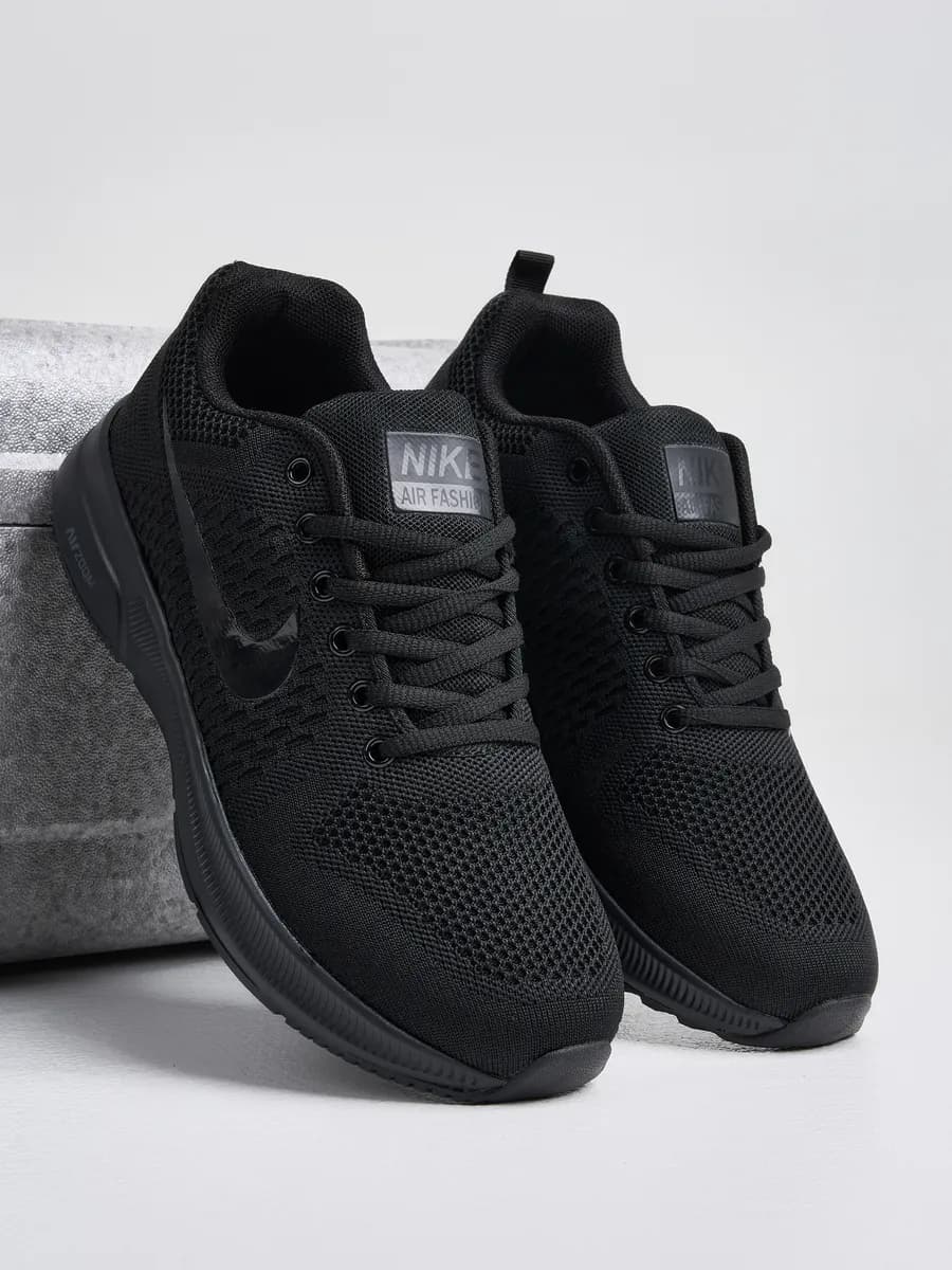 Кроссовки мужские летние