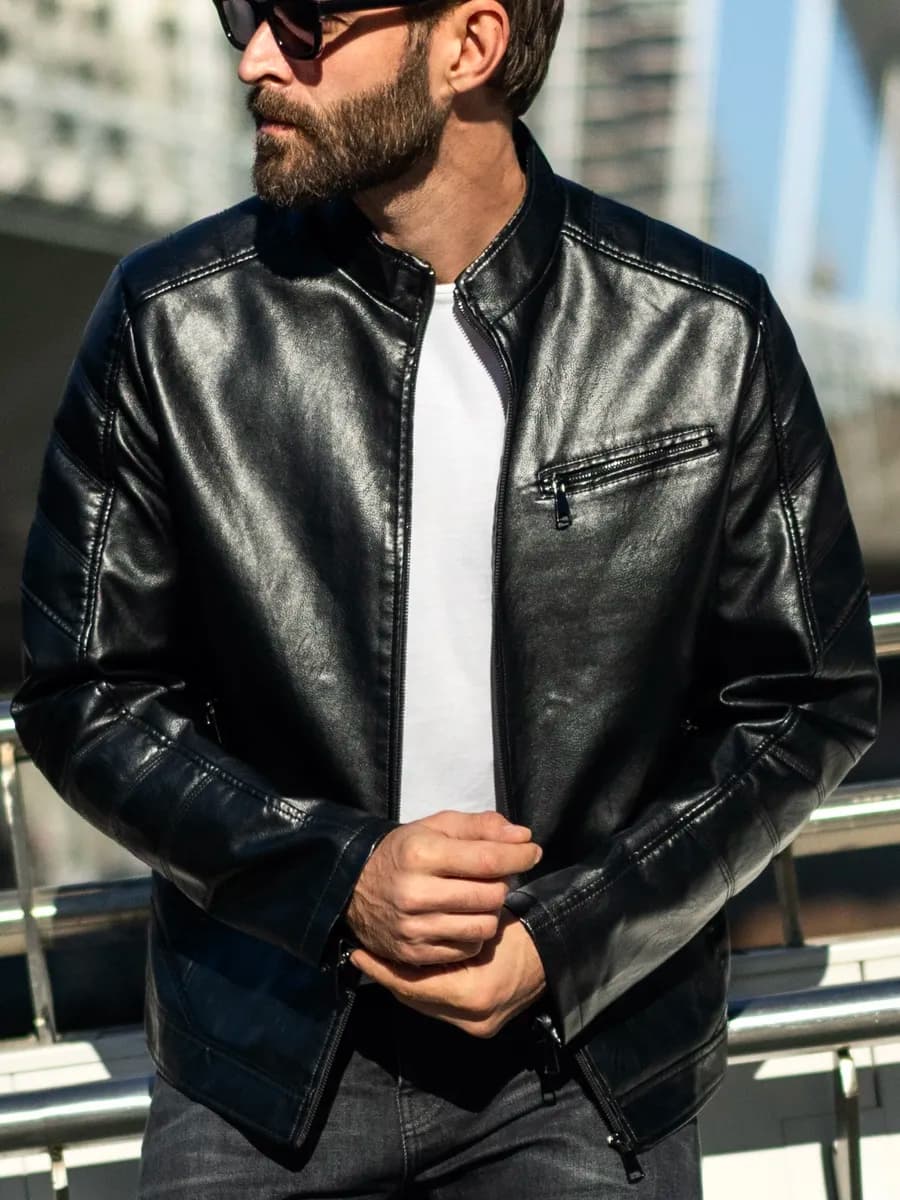 Куртка кожаная стеганая весенняя